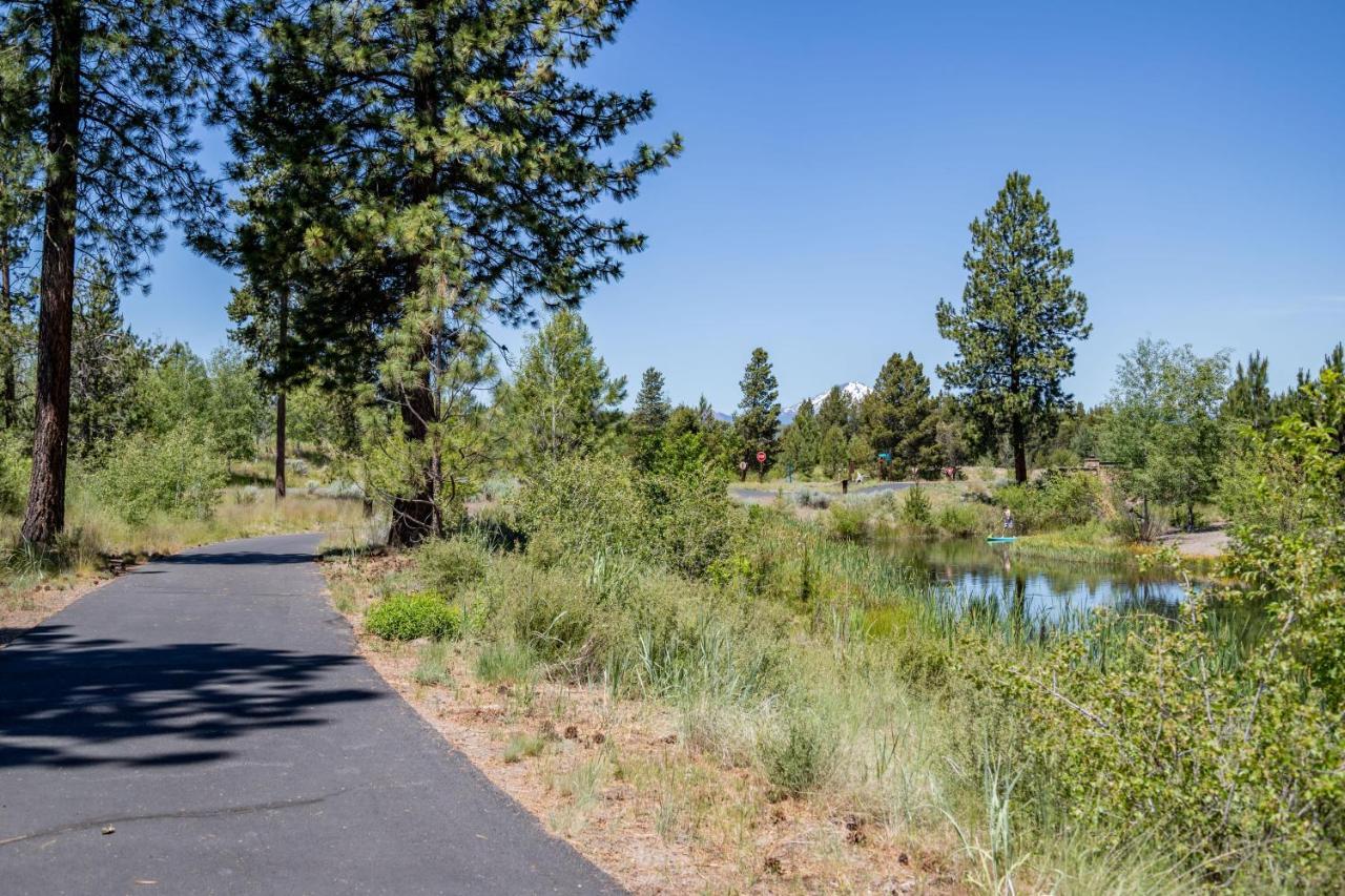 Cedar Cove Lodge Sunriver Exterior photo